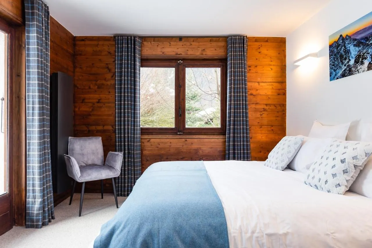 Chalet Les Praz - 280Sqm - Sauna Cinema Fitness - 5 Bedrooms In Heart Of Les Praz - By Cozee Rentals Chamonix 0*,  France