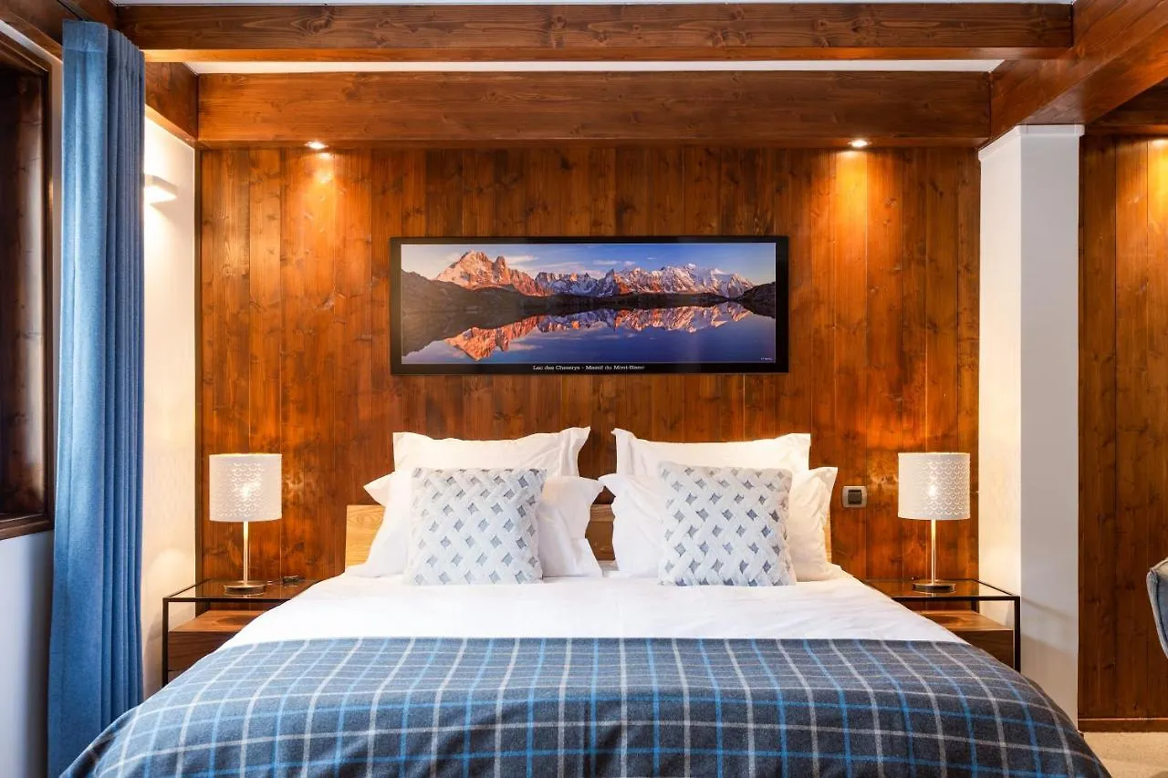 Chalet Les Praz - 280Sqm - Sauna Cinema Fitness - 5 Bedrooms In Heart Of Les Praz - By Cozee Rentals Chamonix